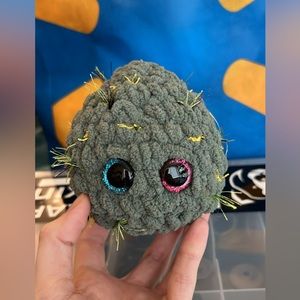 Colorful Heterochromia Crochet Nouglas Buddy 🔥